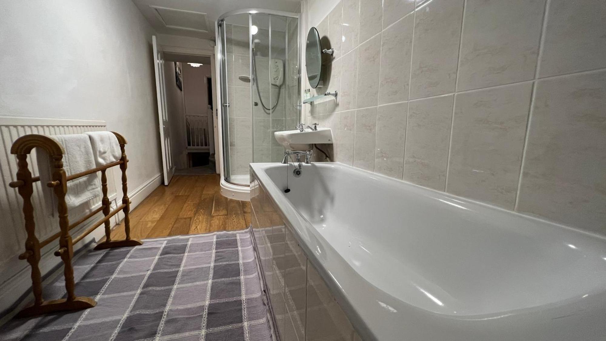 Llanw Malltraeth - Malltraeth Tides Llangadwaladr  Extérieur photo